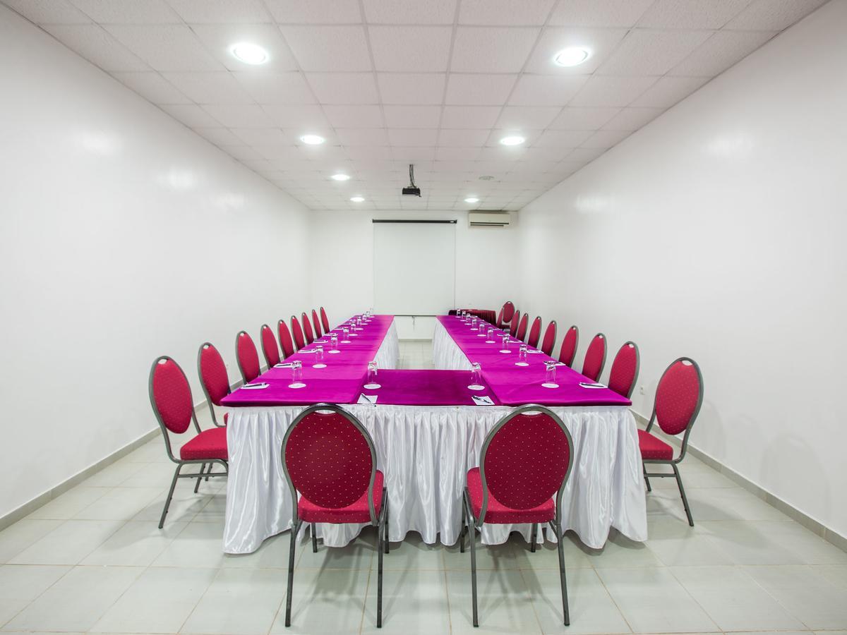Hotel Eden Phoenix El Kerma Kültér fotó