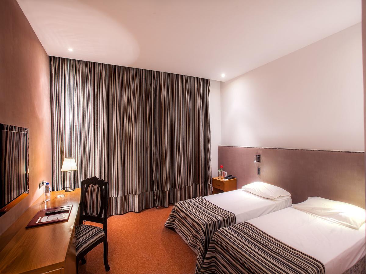 Hotel Eden Phoenix El Kerma Kültér fotó